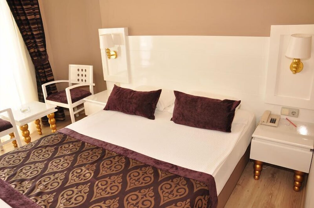 Serenis Hotel - All Inclusive — Hotel rooms in Side