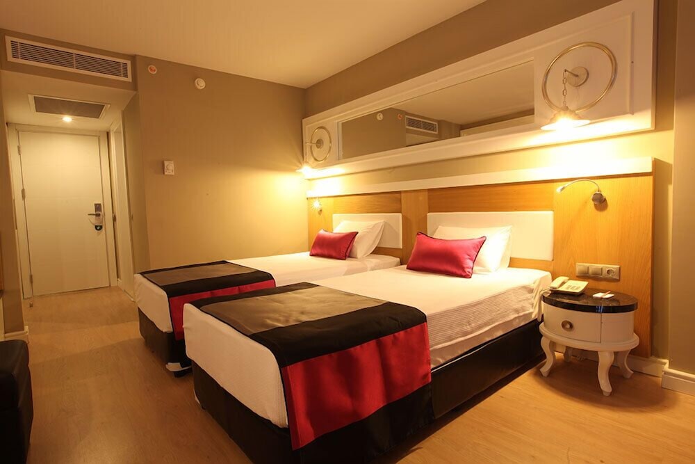 Serenis Hotel - All Inclusive — Hotel rooms in Side