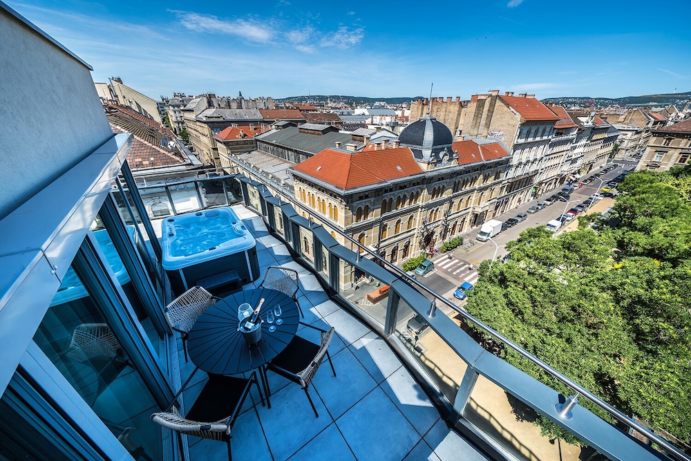 Up Hotel Budapest - zdjęcie 5