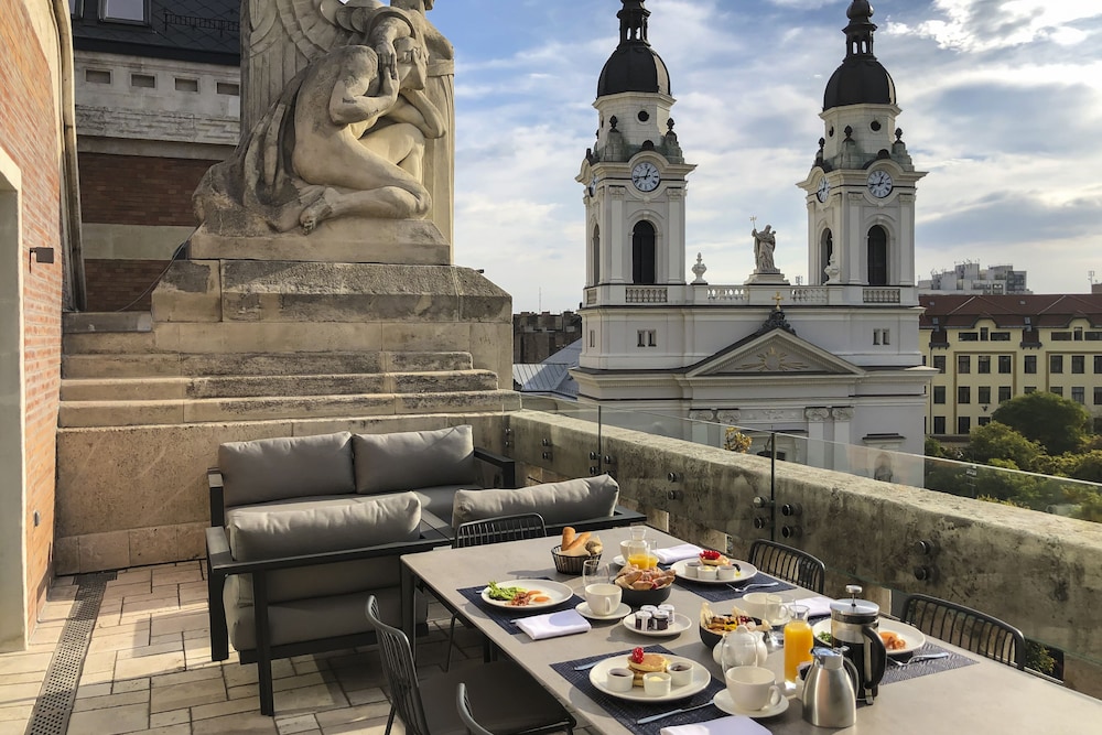 Kozmo Hotel Suites & Spa - Small Luxury Hotels of the World - zdjęcie 3