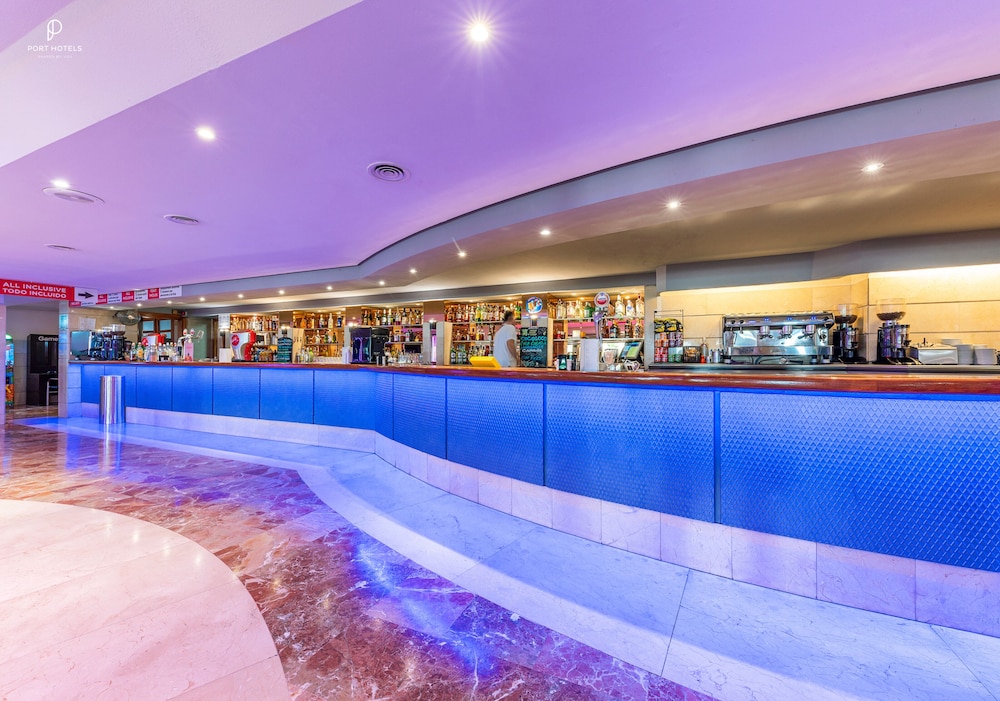 Port Fiesta Park Hotel — Restaurant & bars in Benidorm, Valencian Community