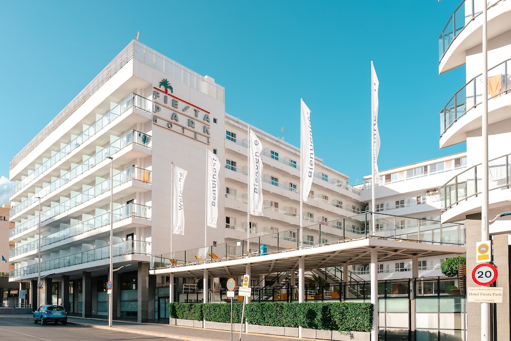 Port Fiesta Park Hotel — Hotel building in Benidorm, Valencian Community