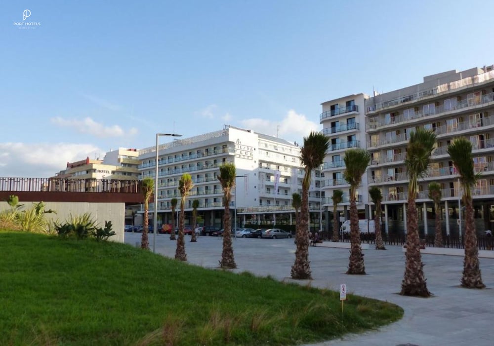 Port Fiesta Park Hotel — Hotel building in Benidorm, Valencian Community
