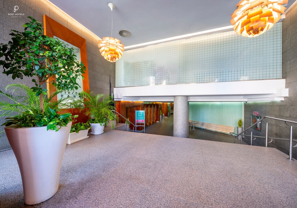 Port Fiesta Park Hotel — Hotel building in Benidorm, Valencian Community