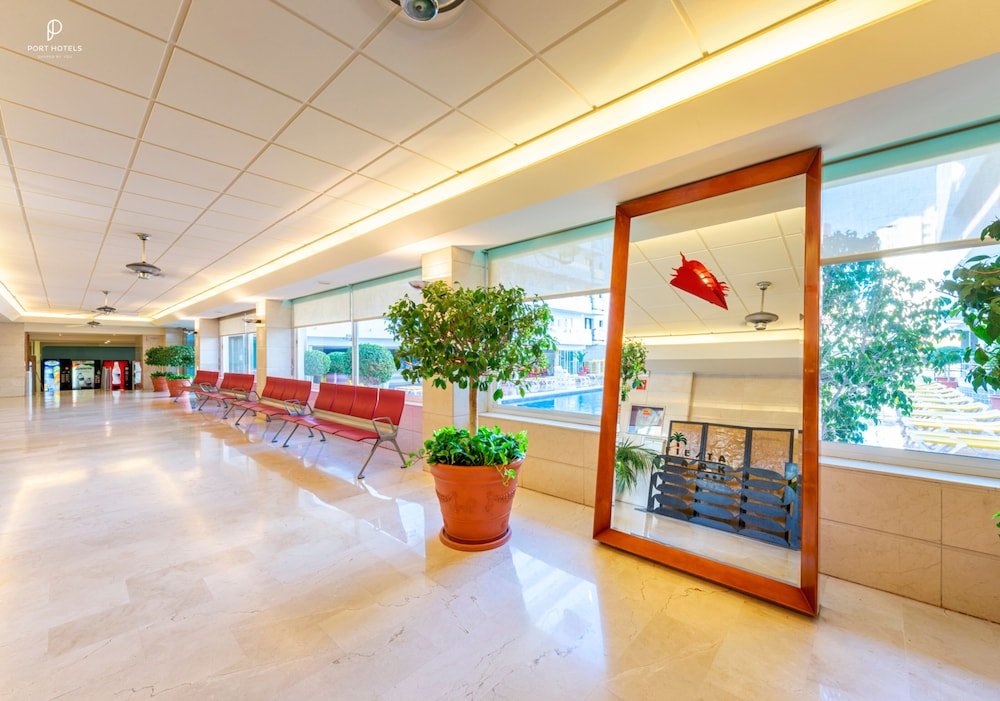 Port Fiesta Park Hotel — Hotel building in Benidorm, Valencian Community