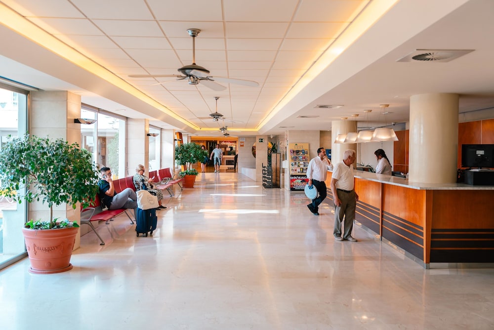 Port Fiesta Park Hotel — Hotel building in Benidorm, Valencian Community