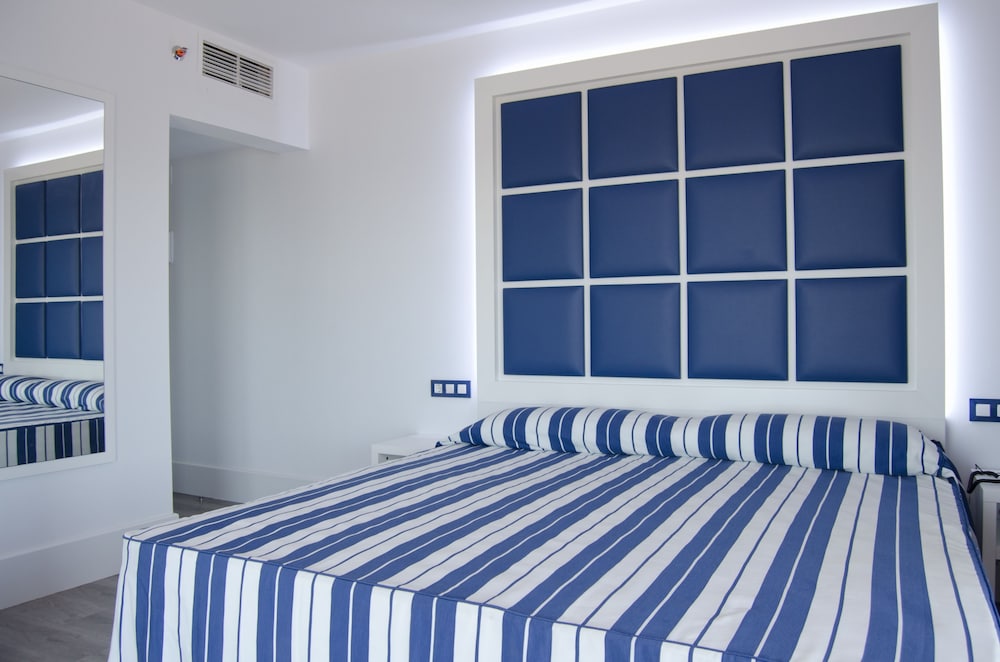 ALEGRIA Sun Village — Hotel rooms in Lloret de Mar, Catalonia