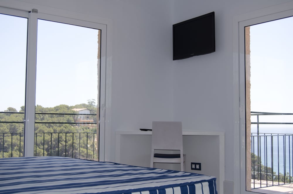 ALEGRIA Sun Village — Hotel rooms in Lloret de Mar, Catalonia