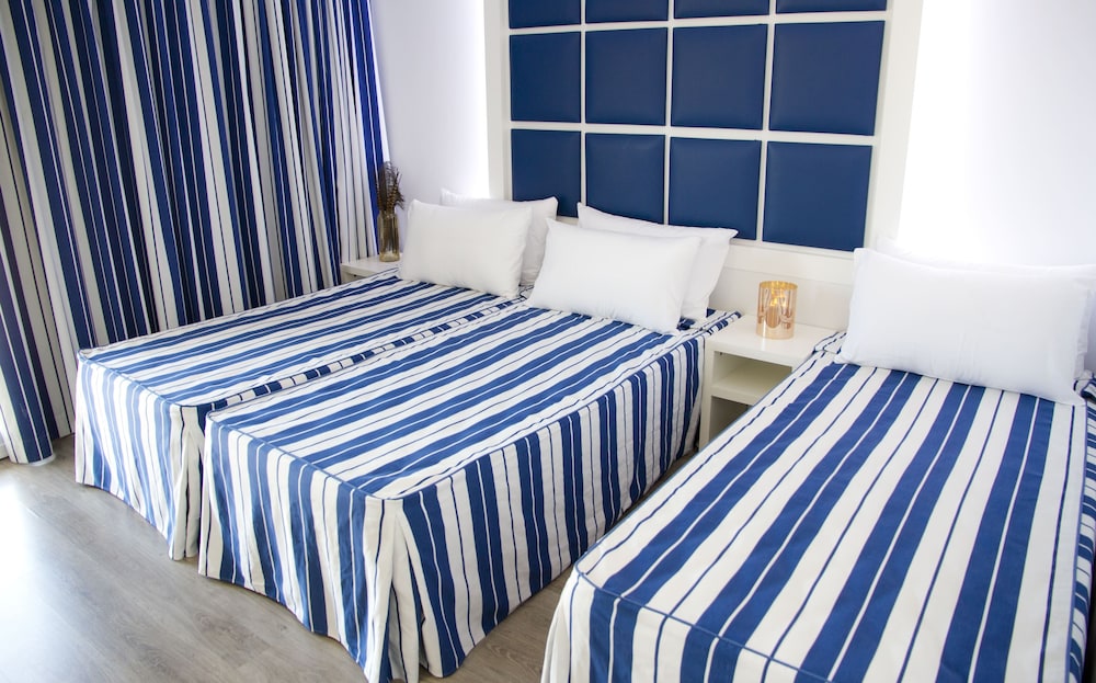 ALEGRIA Sun Village — Hotel rooms in Lloret de Mar, Catalonia