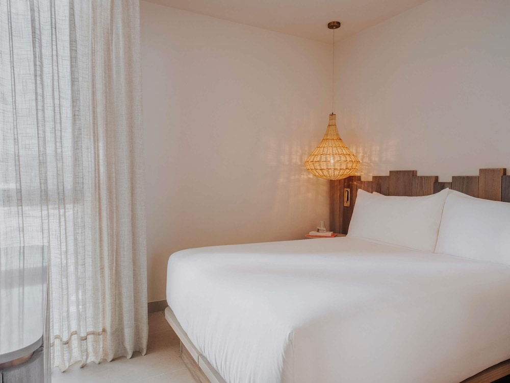 Hyde Ibiza — Hotel rooms in Santa Eulalia, Balearic Islands