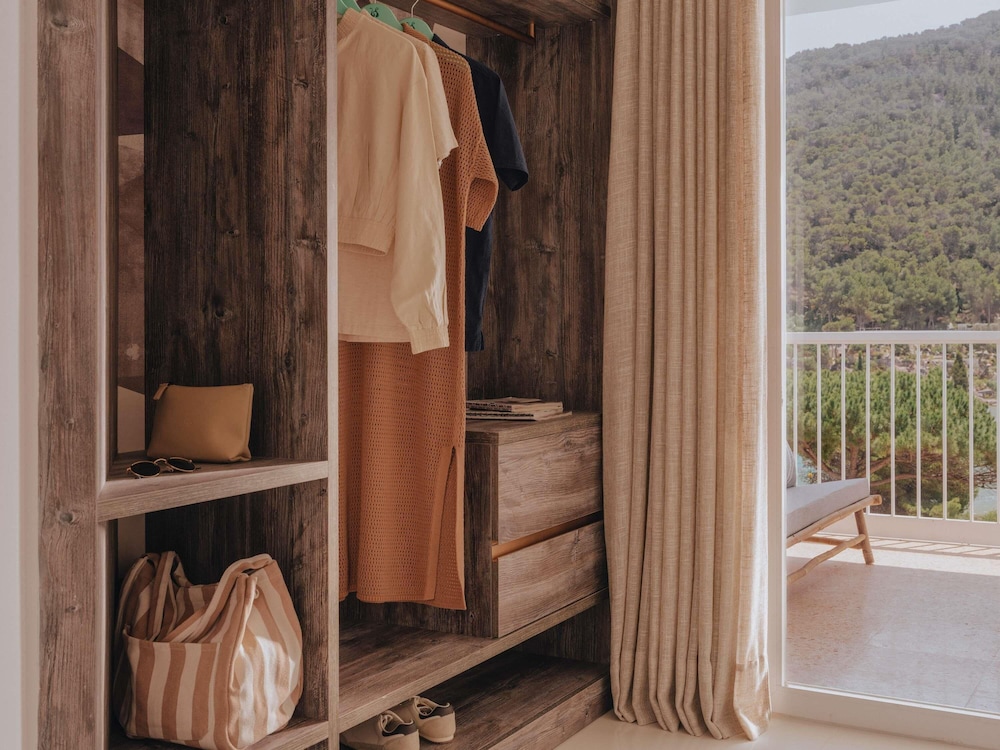 Hyde Ibiza — Hotel rooms in Santa Eulalia, Balearic Islands