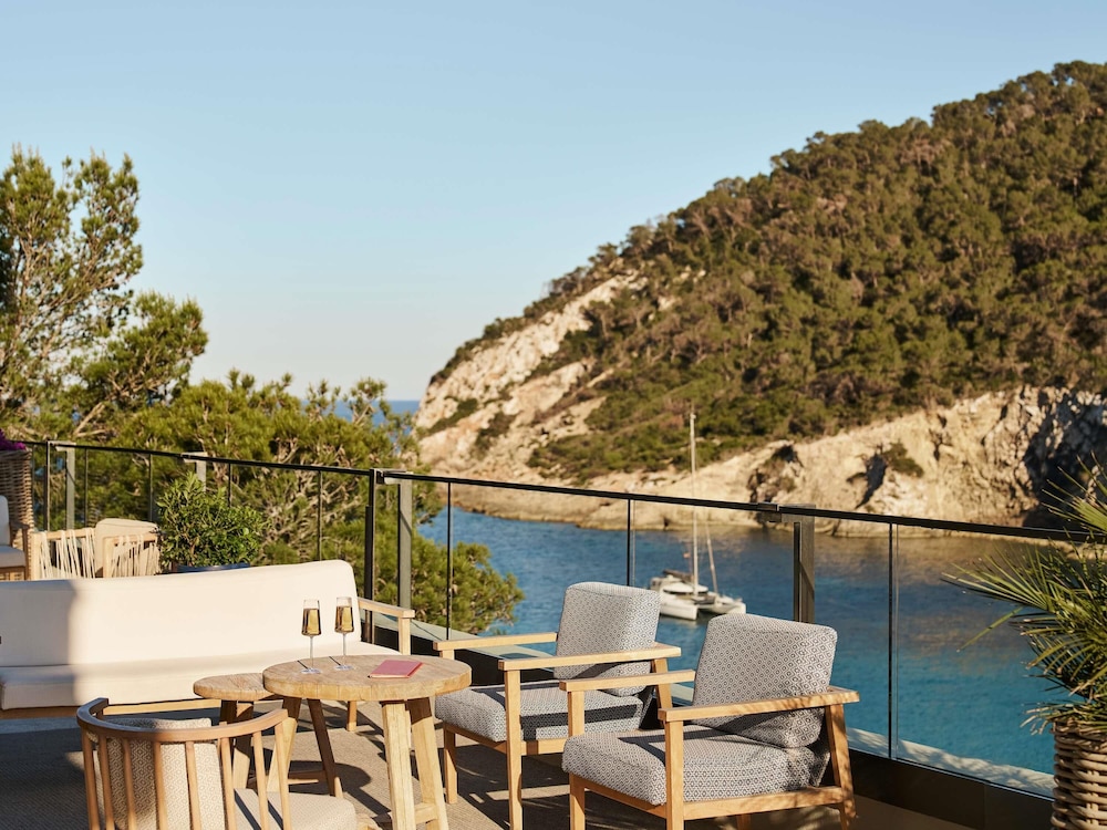 Hyde Ibiza — Hotel rooms in Santa Eulalia, Balearic Islands