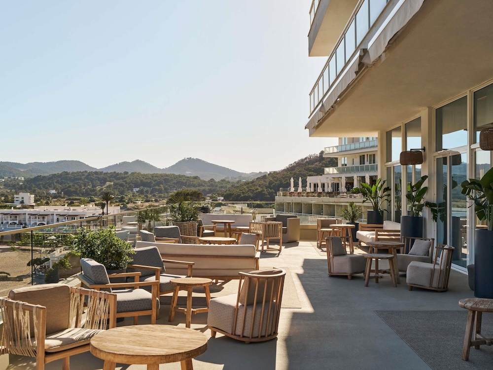 Hyde Ibiza — Restaurant & bars in Santa Eulalia, Balearic Islands