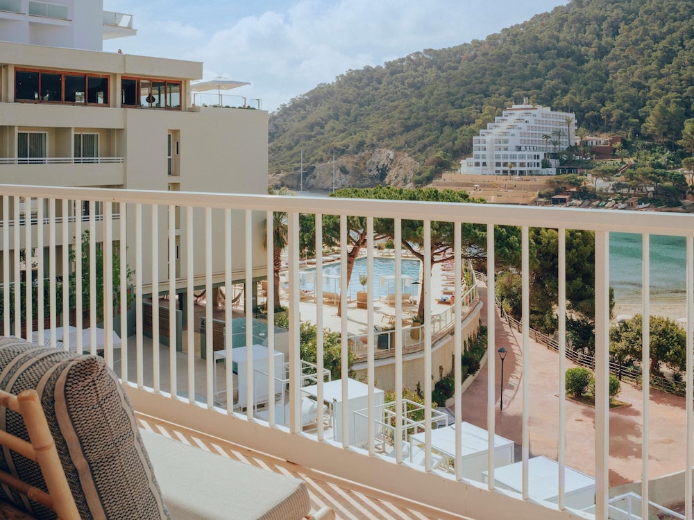 Hyde Ibiza — Hotel rooms in Santa Eulalia, Balearic Islands
