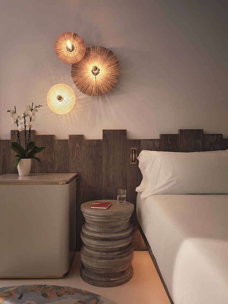 Hyde Ibiza — Hotel rooms in Santa Eulalia, Balearic Islands