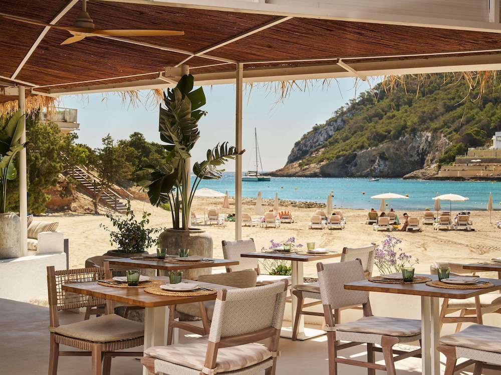 Hyde Ibiza — Restaurant & bars in Santa Eulalia, Balearic Islands