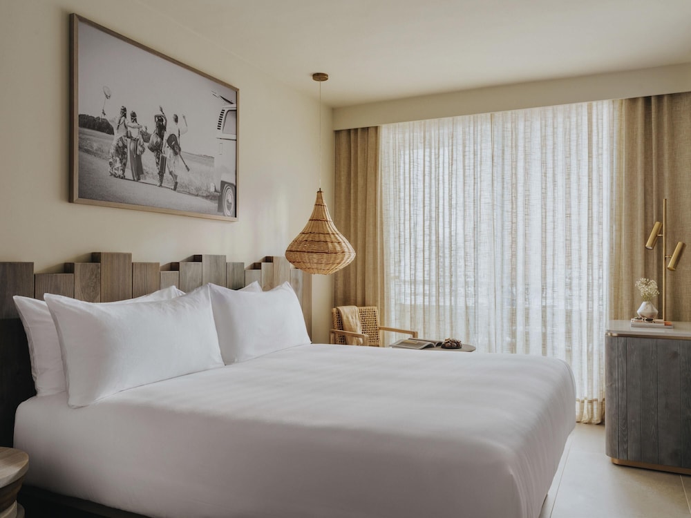 Hyde Ibiza — Hotel rooms in Santa Eulalia, Balearic Islands