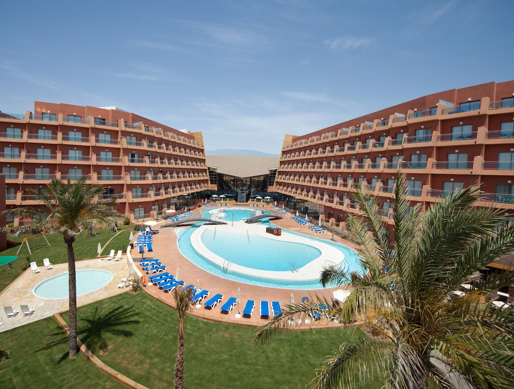 Protur Roquetas Hotel & Spa — Hotel building in Roquetas de Mar, Andalusia