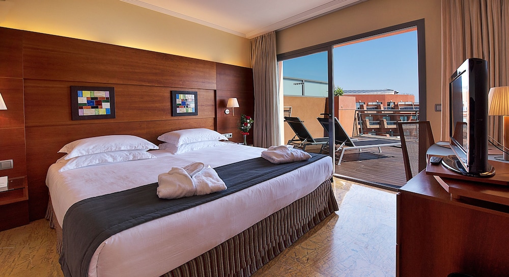 Protur Roquetas Hotel & Spa — Hotel rooms in Roquetas de Mar, Andalusia