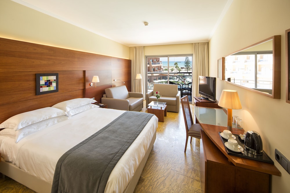 Protur Roquetas Hotel & Spa — Hotel rooms in Roquetas de Mar, Andalusia