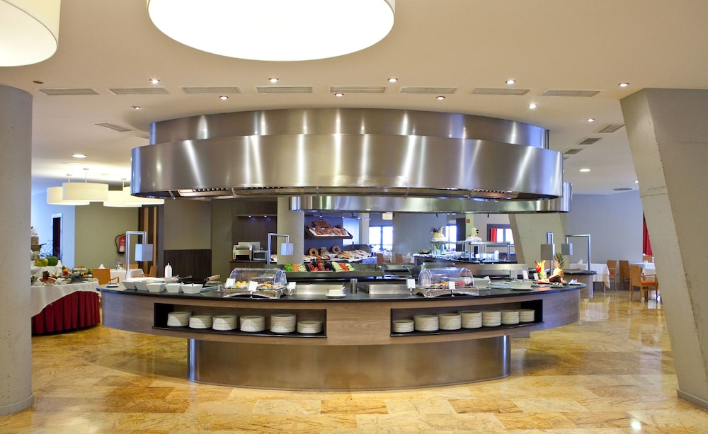 Protur Roquetas Hotel & Spa — Restaurant & bars in Roquetas de Mar, Andalusia