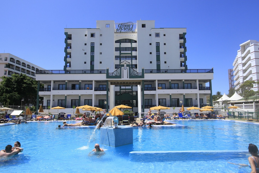 Hotel Green Field — Swimming pool in Playa del Ingles, Canary Islands
