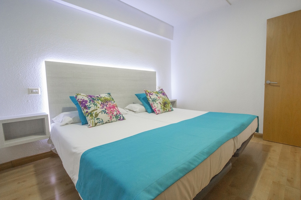 Hotel Green Field — Hotel rooms in Playa del Ingles, Canary Islands