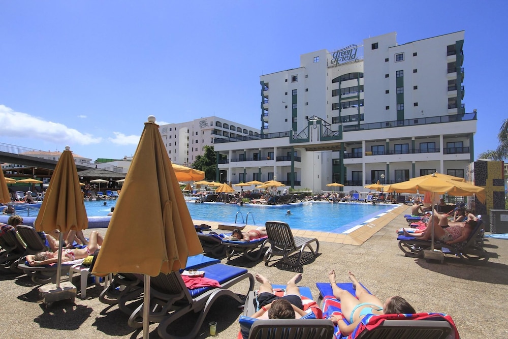 Hotel Green Field — Swimming pool in Playa del Ingles, Canary Islands