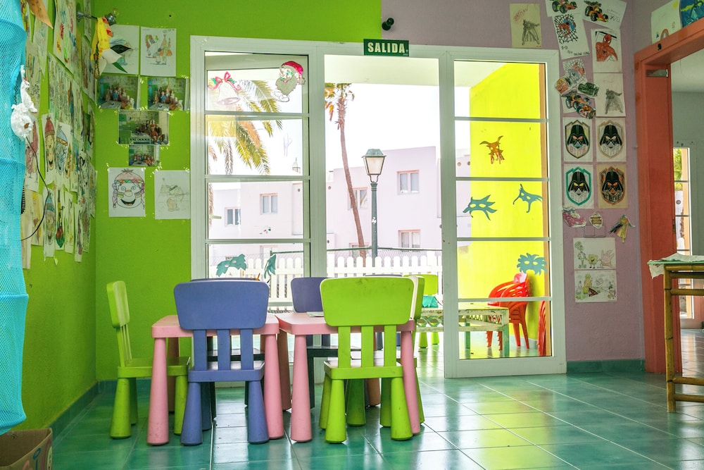 Apartamentos LIVVO Morromar — Attractions for children in Puerto del Carmen, Canary Islands