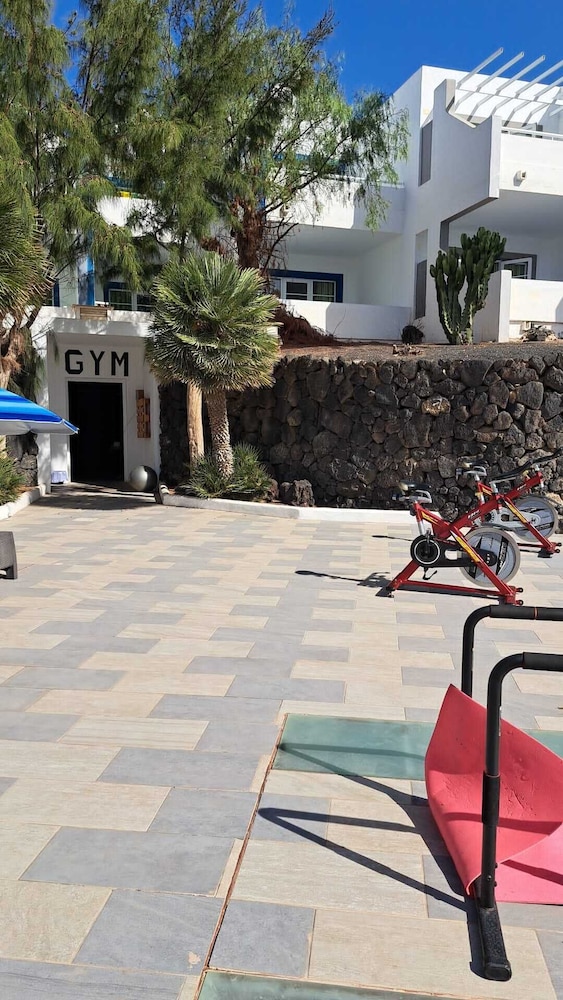 Apartamentos LIVVO Morromar — Sports & recreation in Puerto del Carmen, Canary Islands