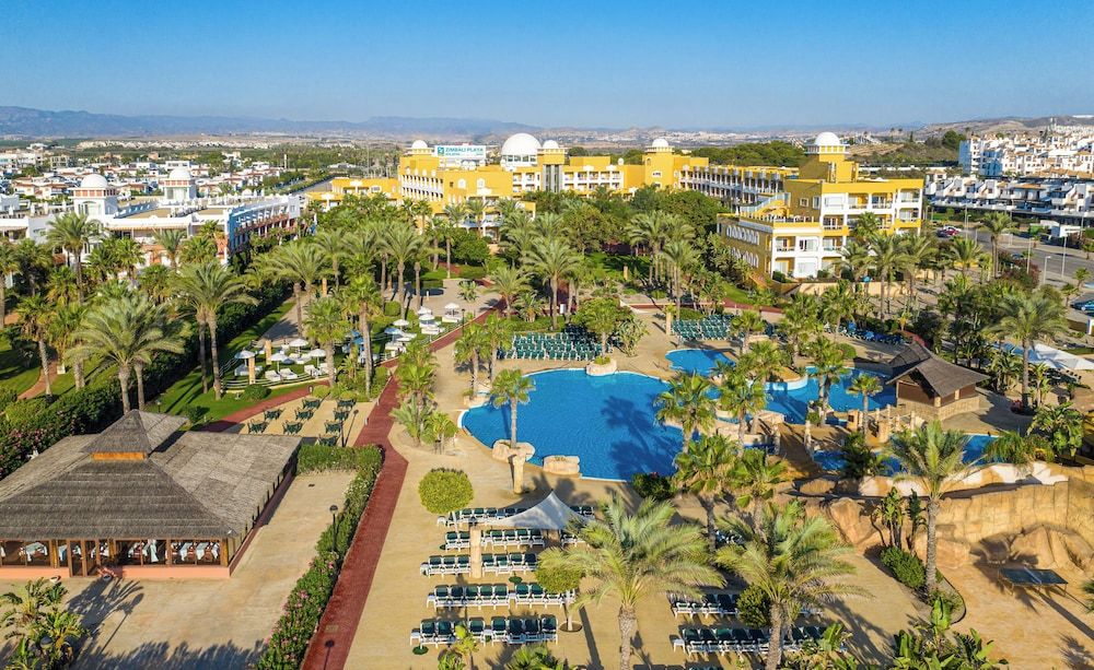 Playazimbali image