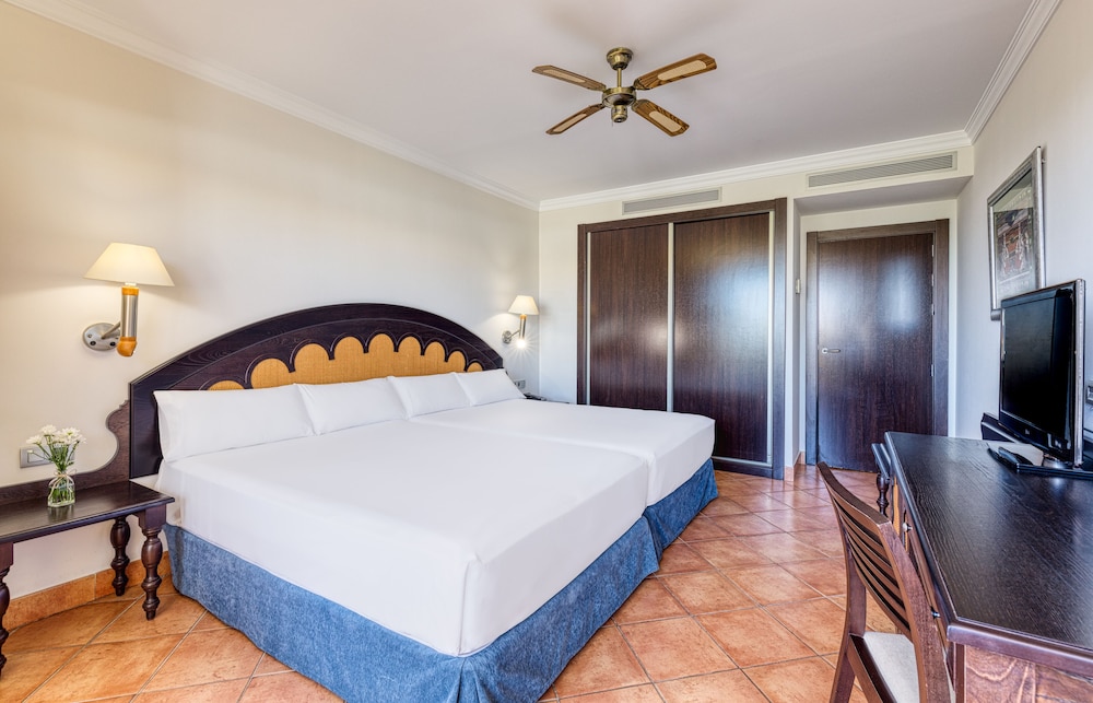 Playazimbali — Hotel rooms in Vera, Andalusia