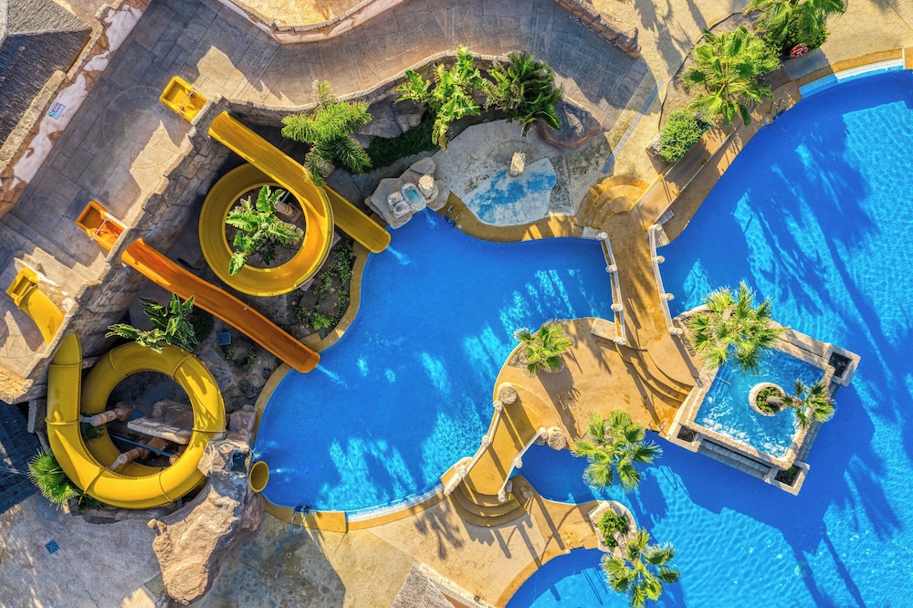 Playazimbali — Swimming pool in Vera, Andalusia