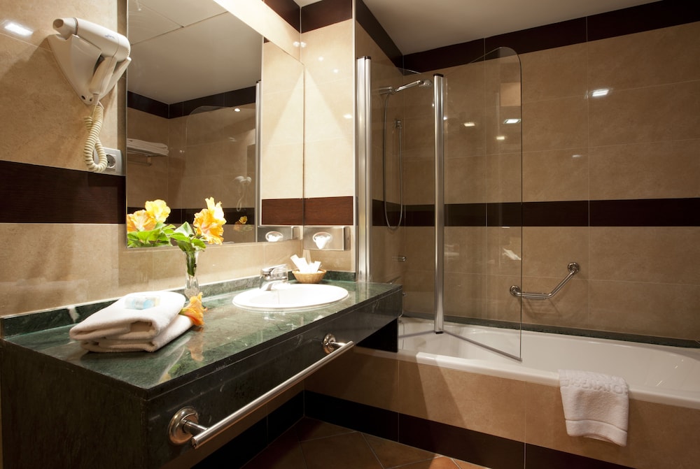 Playazimbali — Hotel rooms in Vera, Andalusia