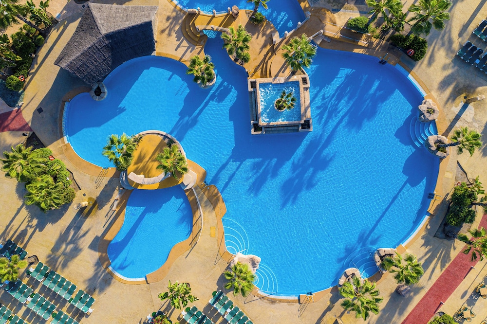 Playazimbali — Swimming pool in Vera, Andalusia