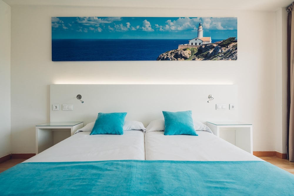 Hotel THB Dos Playas - Adults Only — Hotel rooms in Cala Ratjada, Balearic Islands