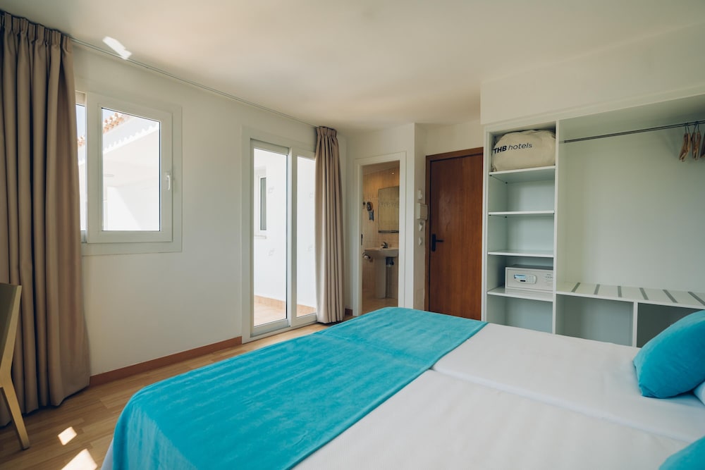 Hotel THB Dos Playas - Adults Only — Hotel rooms in Cala Ratjada, Balearic Islands