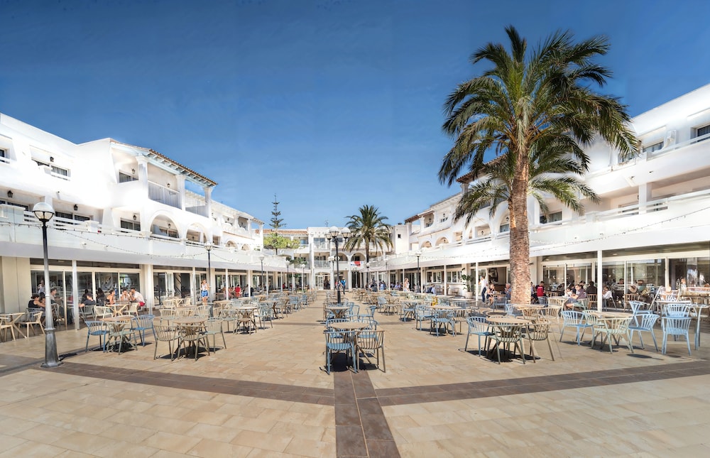 Hotel Calimera Fido Gardens — Restaurant & bars in Cala d´Or, Balearic Islands