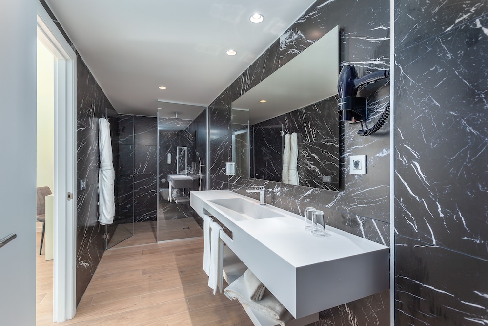 Kumara Serenoa by Lopesan Hotels — Hotel rooms in Maspalomas, Canary Islands