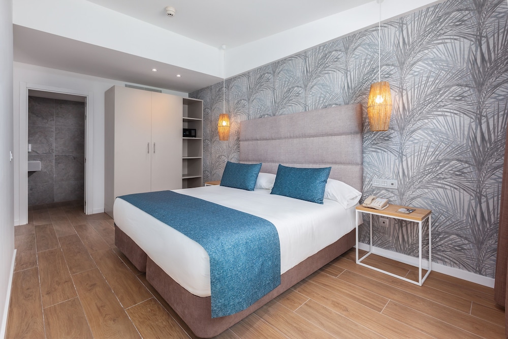 Kumara Serenoa by Lopesan Hotels — Hotel rooms in Maspalomas, Canary Islands