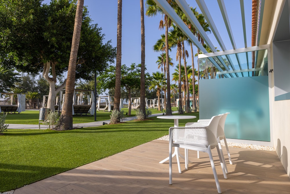 Kumara Serenoa by Lopesan Hotels — Beach in Maspalomas, Canary Islands