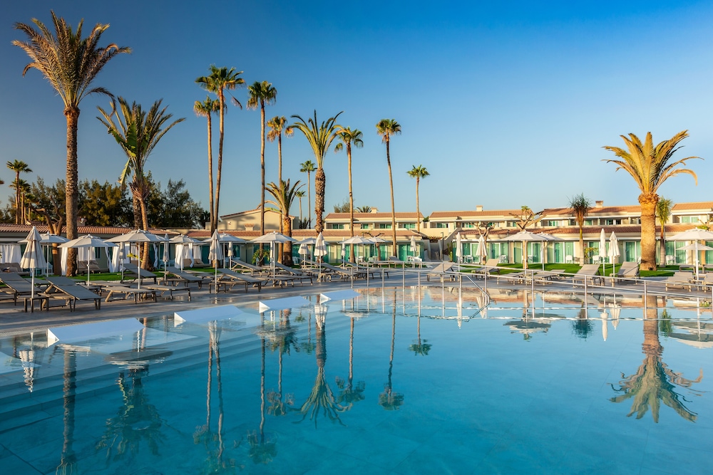 Kumara Serenoa by Lopesan Hotels — Beach in Maspalomas, Canary Islands