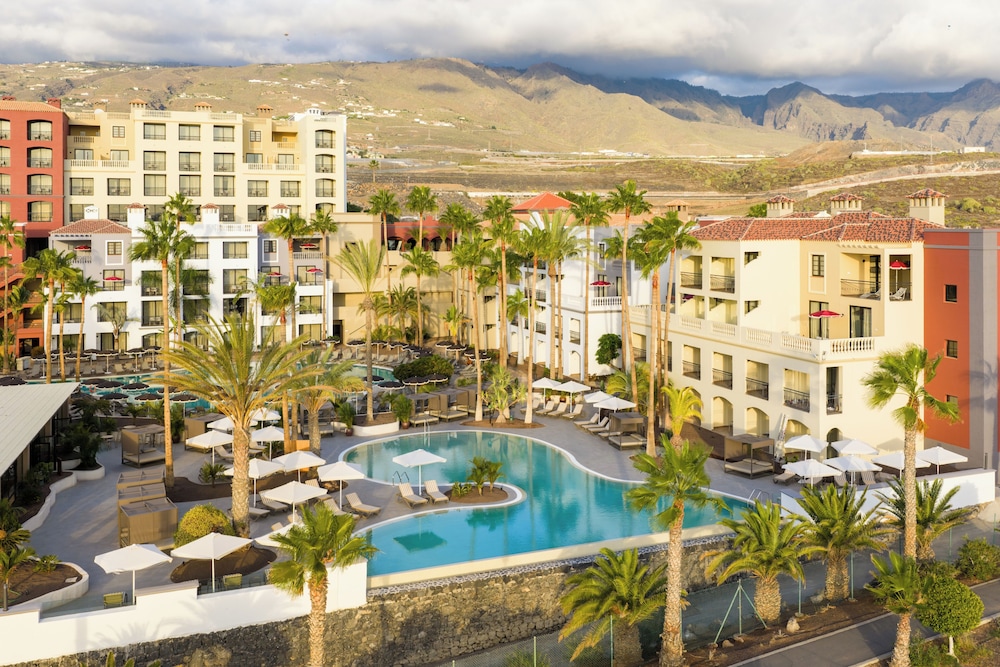 Bahia Principe Escape Tenerife – Hyatt Inclusive Collection — Swimming pool in Playa Paraiso, Canary Islands