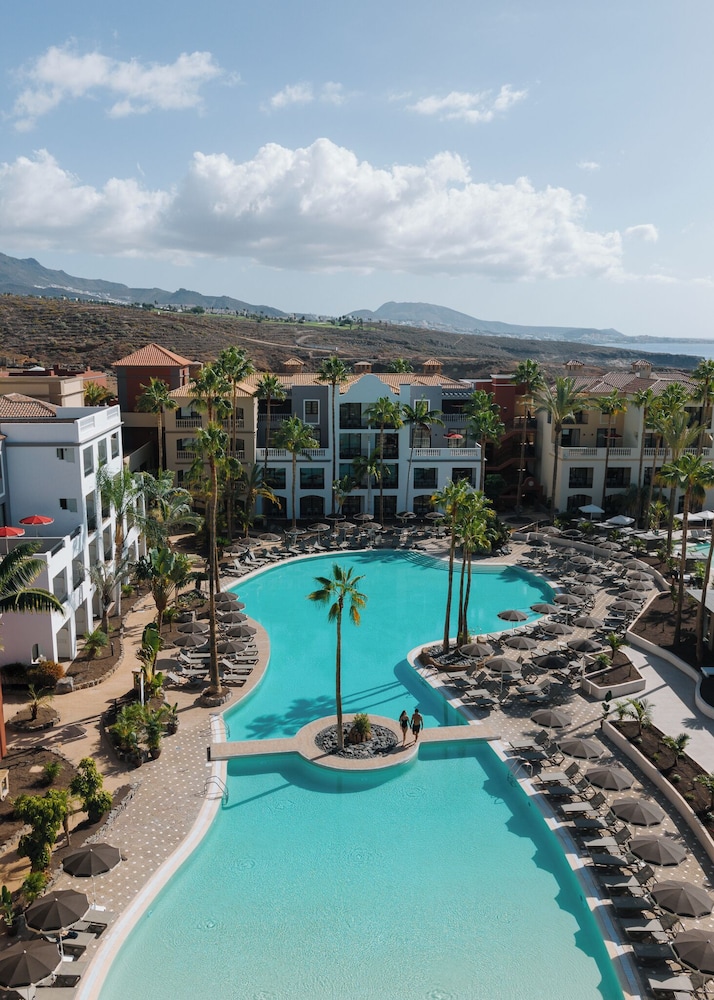 Bahia Principe Escape Tenerife – Hyatt Inclusive Collection — Swimming pool in Playa Paraiso, Canary Islands