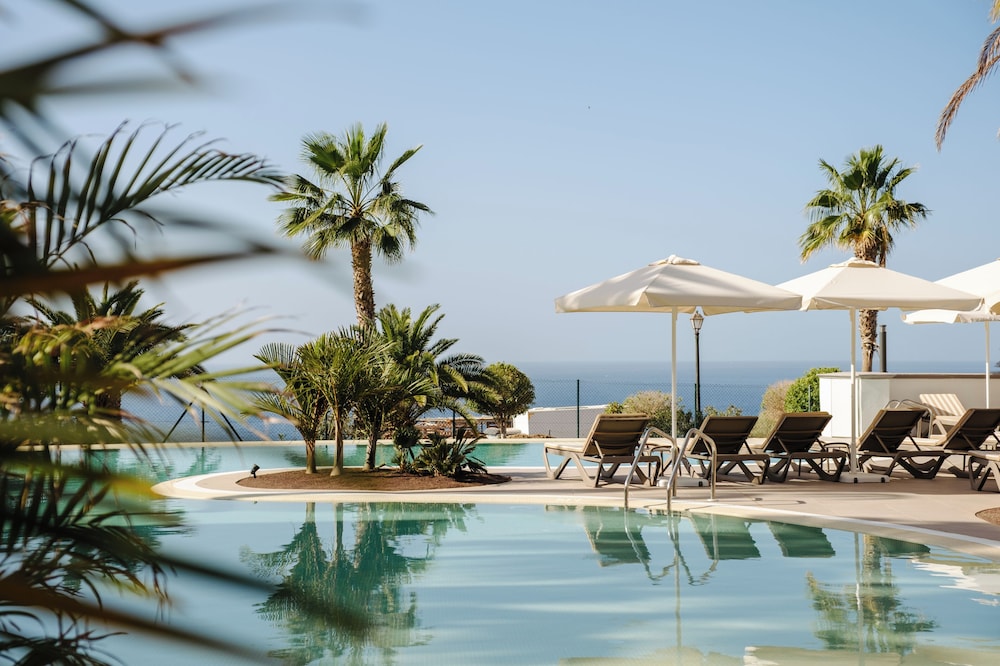 Bahia Principe Escape Tenerife – Hyatt Inclusive Collection — Swimming pool in Playa Paraiso, Canary Islands