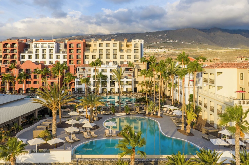 Bahia Principe Escape Tenerife – Hyatt Inclusive Collection — Swimming pool in Playa Paraiso, Canary Islands