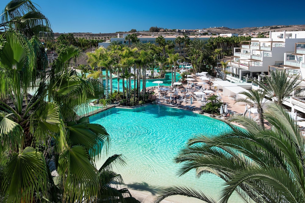 Hotel Maspalomas Princess-All Inclusive — Swimming pool in Maspalomas, Canary Islands