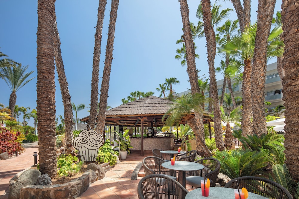Hotel Maspalomas Princess-All Inclusive — Restaurant & bars in Maspalomas, Canary Islands