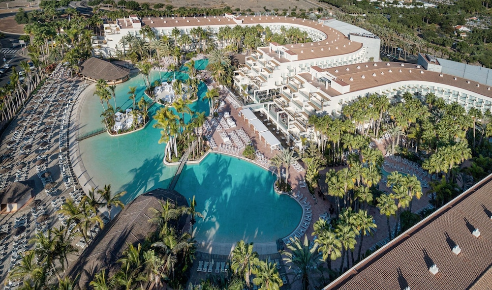 Hotel Maspalomas Princess-All Inclusive — Swimming pool in Maspalomas, Canary Islands