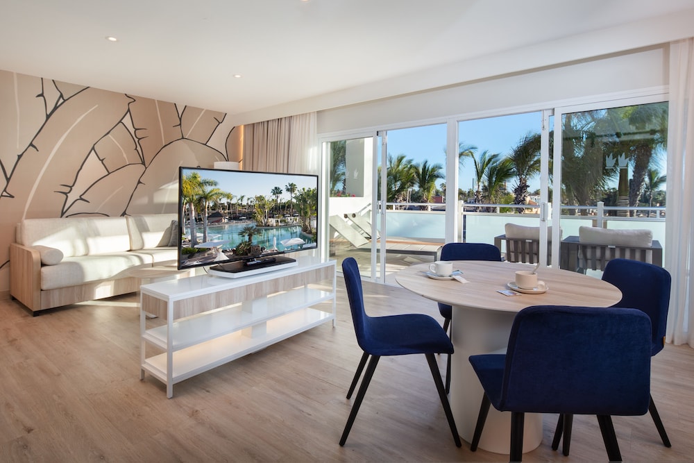 Hotel Maspalomas Princess-All Inclusive — Hotel rooms in Maspalomas, Canary Islands